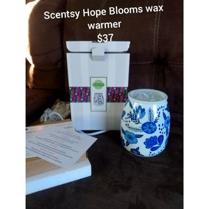 Scentsy Warmer